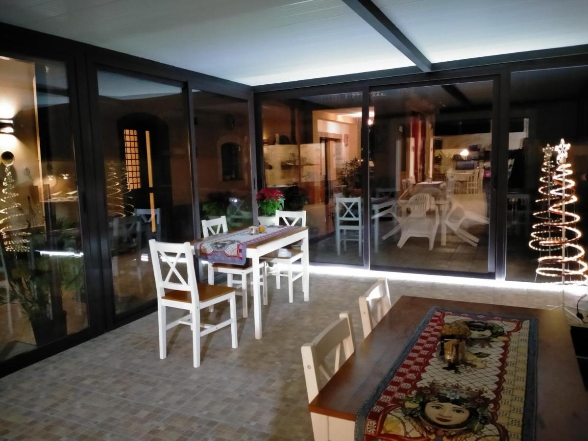 Villa Laura Apartment Giardini Naxos Εξωτερικό φωτογραφία