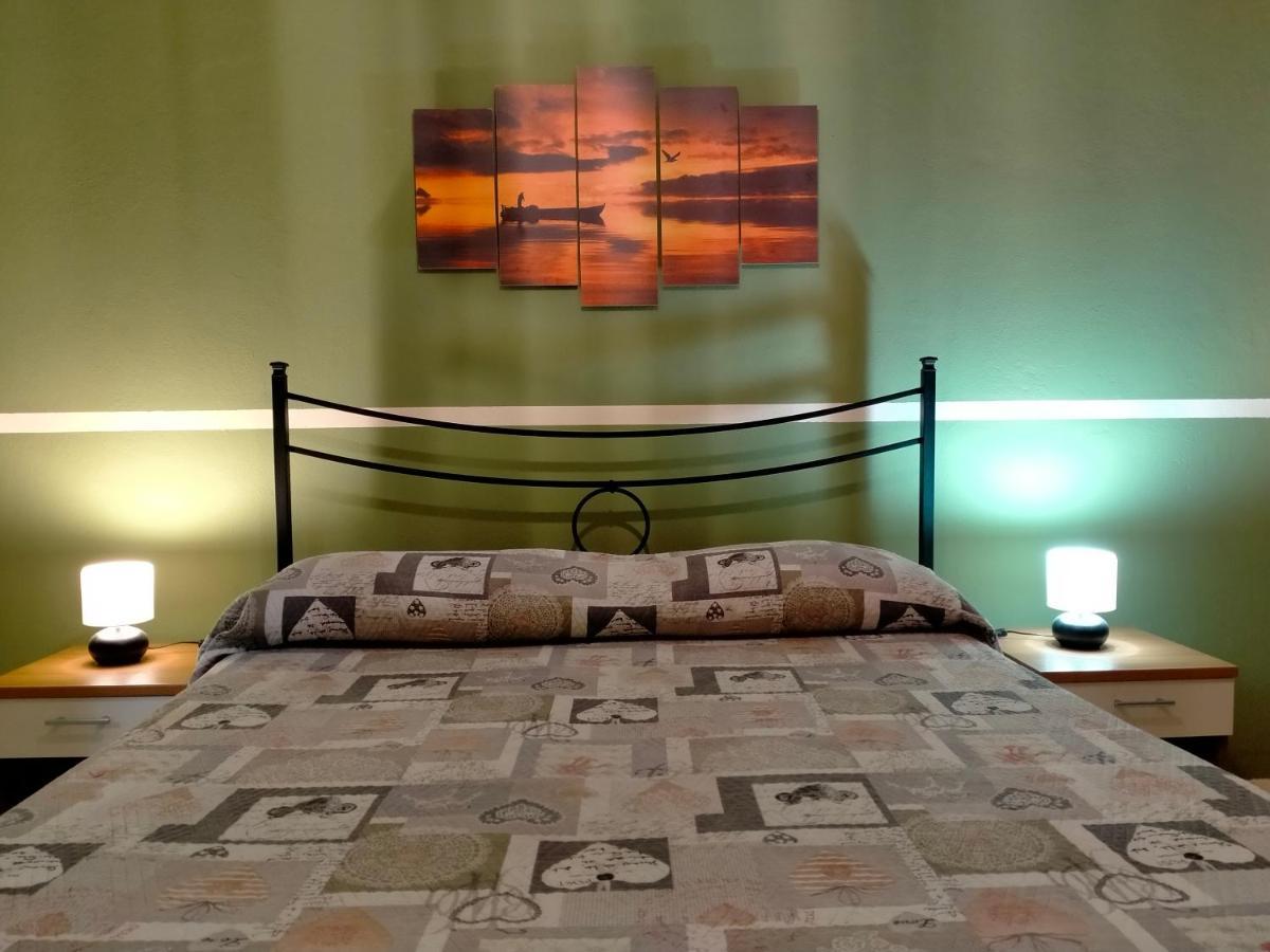 Villa Laura Apartment Giardini Naxos Εξωτερικό φωτογραφία