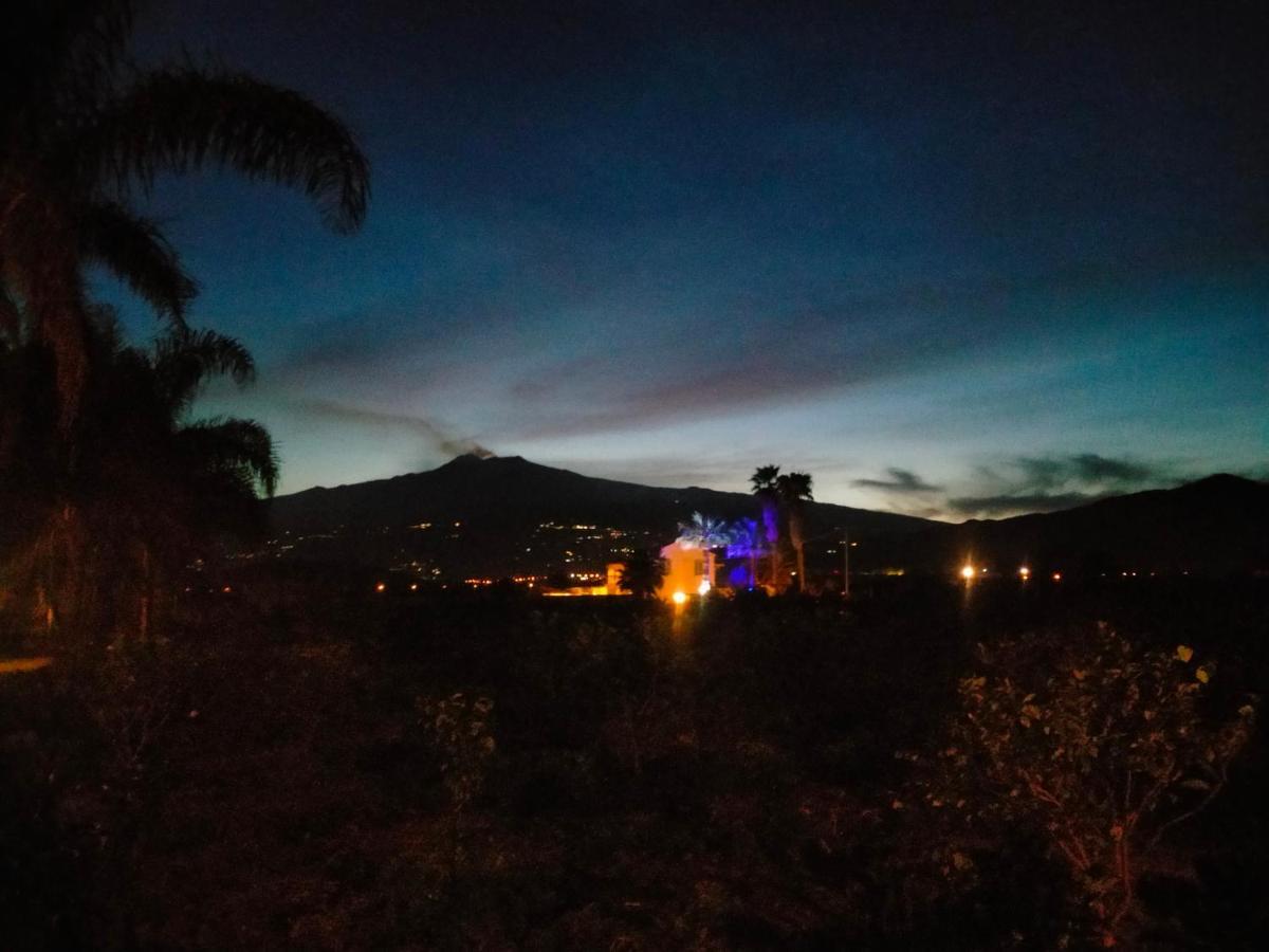 Villa Laura Apartment Giardini Naxos Εξωτερικό φωτογραφία