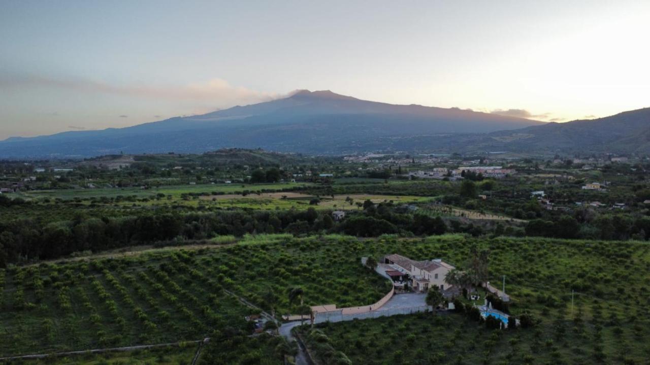 Villa Laura Apartment Giardini Naxos Εξωτερικό φωτογραφία
